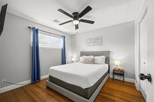 2512 Calumet Street, Houston, TX 77004