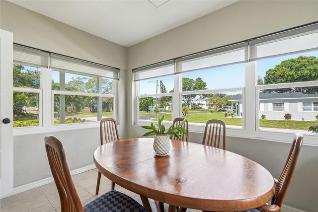 3801 LOCUST STREET NE, St Petersburg, FL 33703