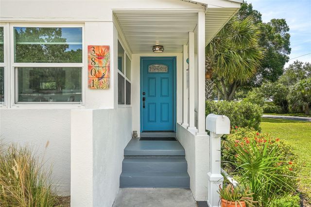 3801 LOCUST STREET NE, St Petersburg, FL 33703