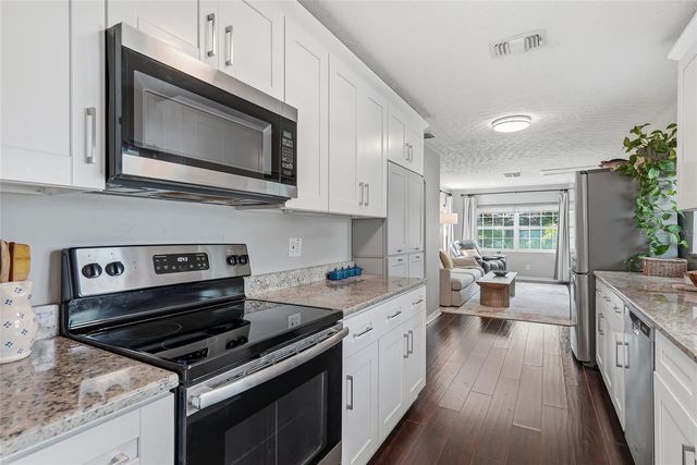 3801 LOCUST STREET NE, St Petersburg, FL 33703