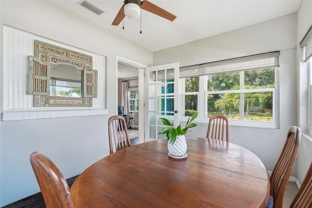 3801 LOCUST STREET NE, St Petersburg, FL 33703