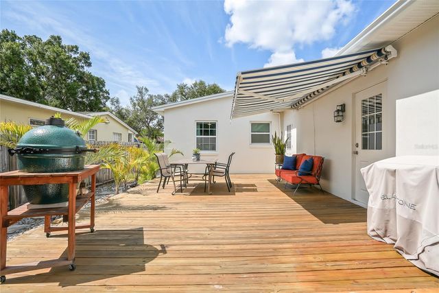 3801 LOCUST STREET NE, St Petersburg, FL 33703