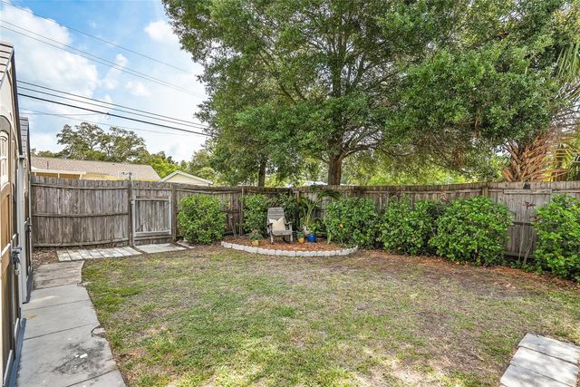 3801 LOCUST STREET NE, St Petersburg, FL 33703
