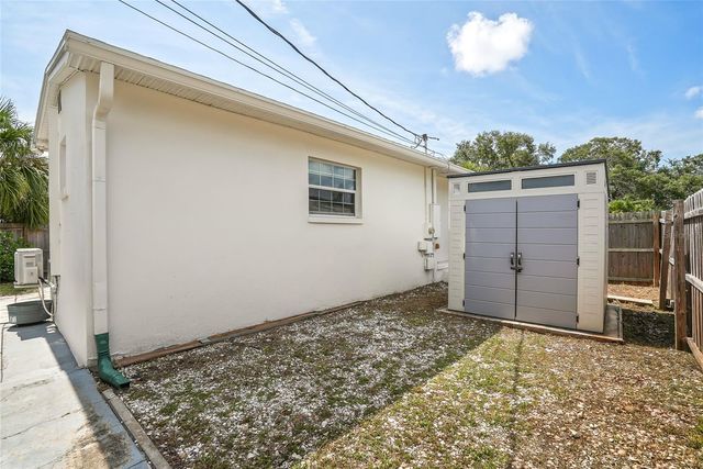 3801 LOCUST STREET NE, St Petersburg, FL 33703