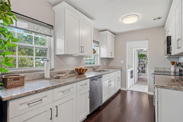 3801 LOCUST STREET NE, St Petersburg, FL 33703