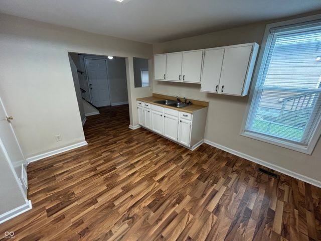 1759 Howard, Indianapolis, IN 46221