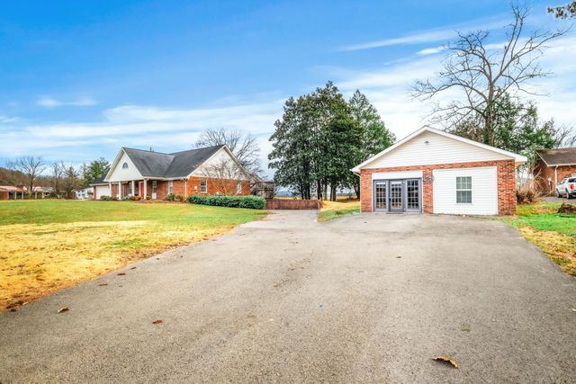 110 Locklin Drive, Williamsburg, KY 40769