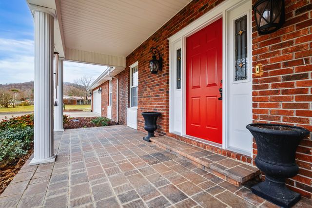 110 Locklin Drive, Williamsburg, KY 40769