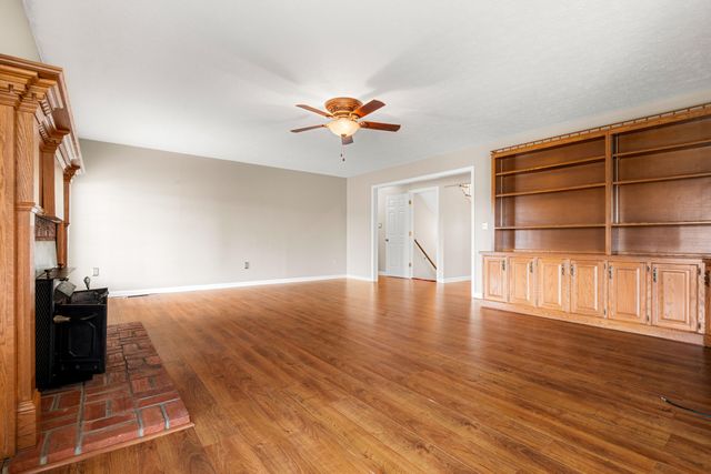 110 Locklin Drive, Williamsburg, KY 40769