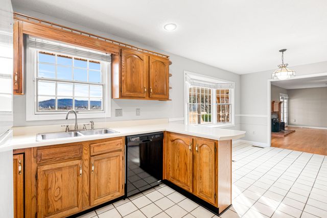 110 Locklin Drive, Williamsburg, KY 40769