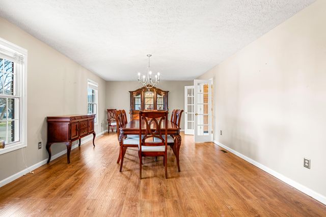 110 Locklin Drive, Williamsburg, KY 40769