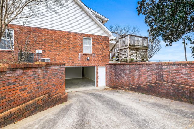 110 Locklin Drive, Williamsburg, KY 40769