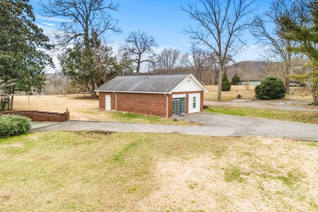 110 Locklin Drive, Williamsburg, KY 40769