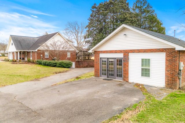 110 Locklin Drive, Williamsburg, KY 40769