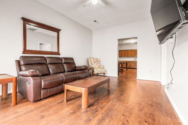 110 Locklin Drive, Williamsburg, KY 40769