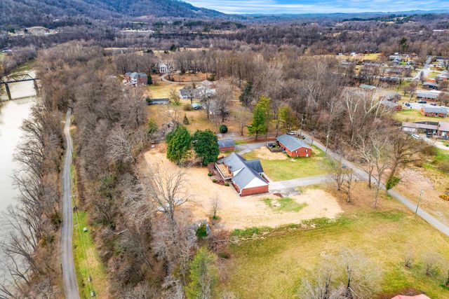 110 Locklin Drive, Williamsburg, KY 40769