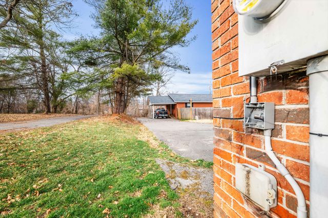 110 Locklin Drive, Williamsburg, KY 40769