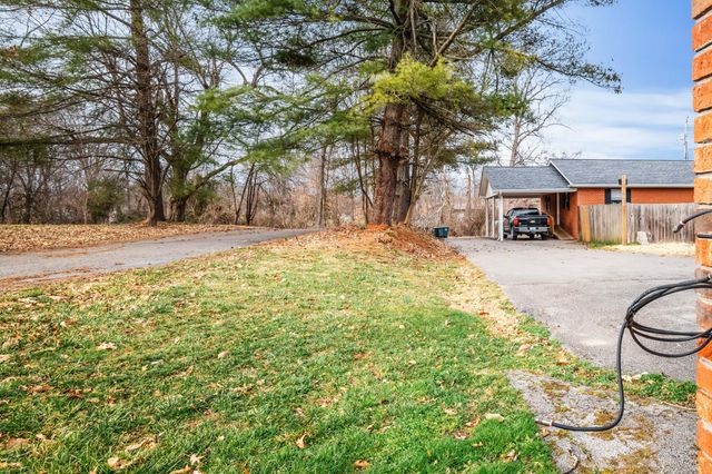 110 Locklin Drive, Williamsburg, KY 40769