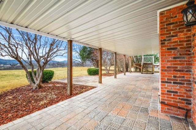 110 Locklin Drive, Williamsburg, KY 40769