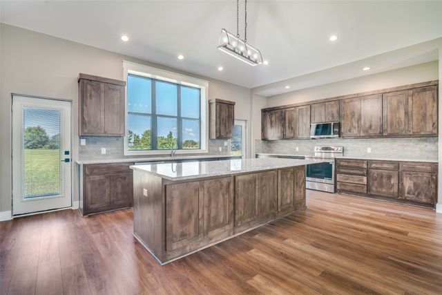 5100 FM 1652, Grand Saline, TX 75140