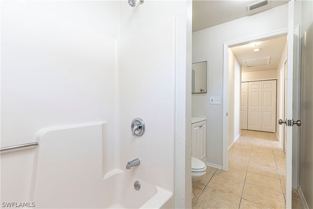 1313 NE 12th PL, Cape Coral, FL 33909