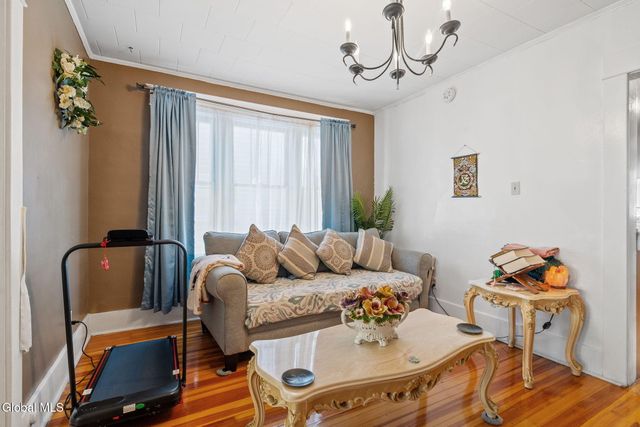 317 Glen Avenue, Scotia, NY 12302