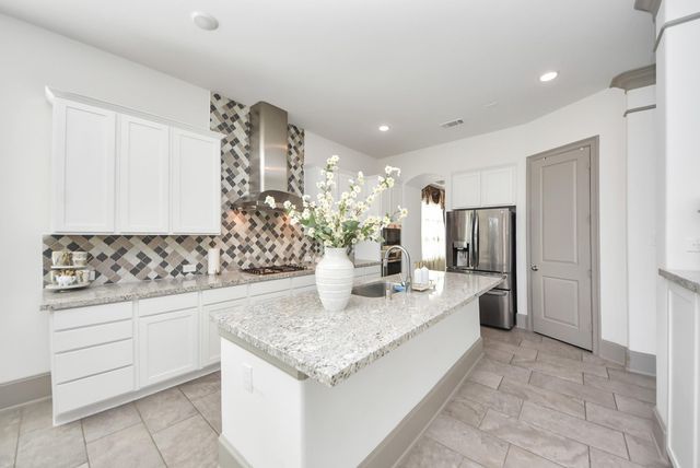 1911 Sapphire Pines Lane, Richmond, TX 77469