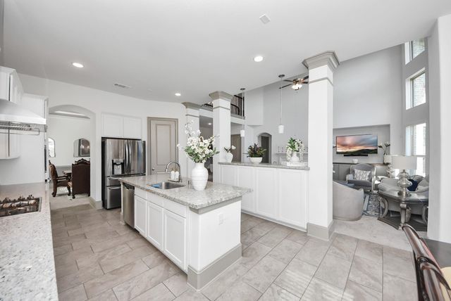 1911 Sapphire Pines Lane, Richmond, TX 77469