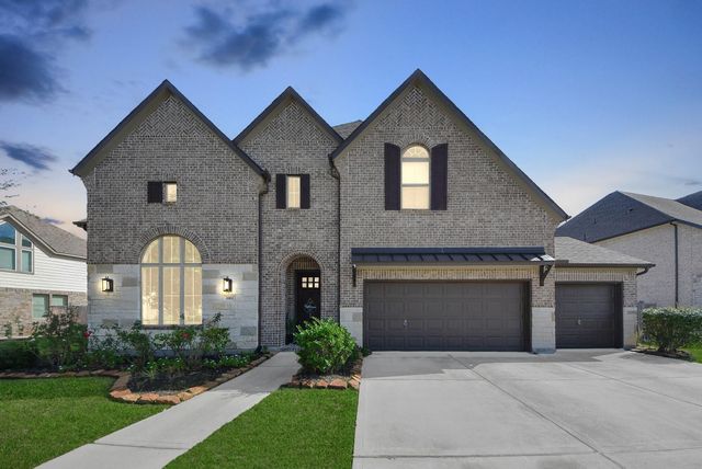 1911 Sapphire Pines Lane, Richmond, TX 77469