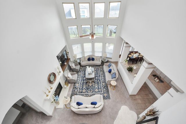 1911 Sapphire Pines Lane, Richmond, TX 77469