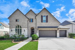 1911 Sapphire Pines Lane, Richmond, TX 77469