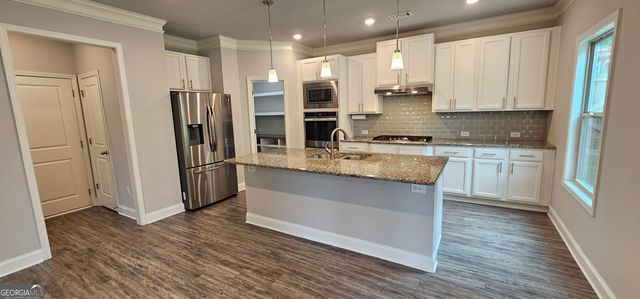 352 Newshaw Drive, Lawrenceville, GA 30046