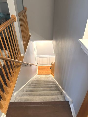 549 Springbrook Trail N, Oswego, IL 60543