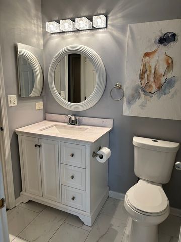 549 Springbrook Trail N, Oswego, IL 60543