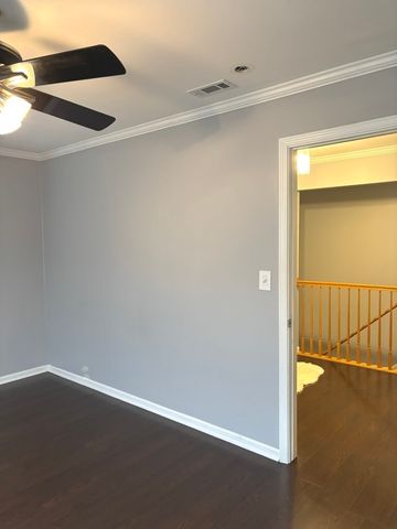 549 Springbrook Trail N, Oswego, IL 60543