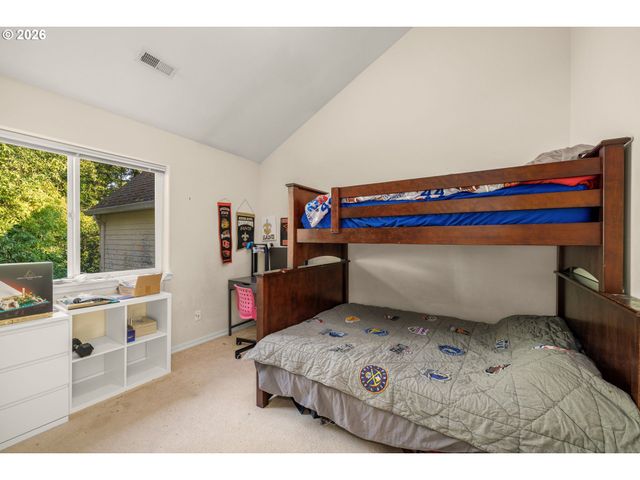 11338 Sw CAPITOL Hwy, Portland, OR 97219