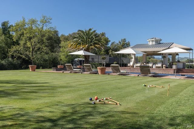 1129 Dealy Ln, Napa, CA 94559