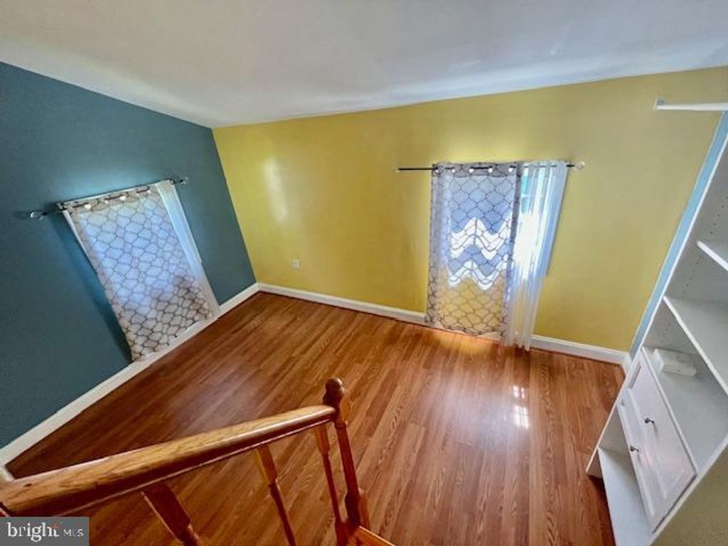 Image 22 of property listing at 5502 BELVA PL, Lanham, MD 20706
