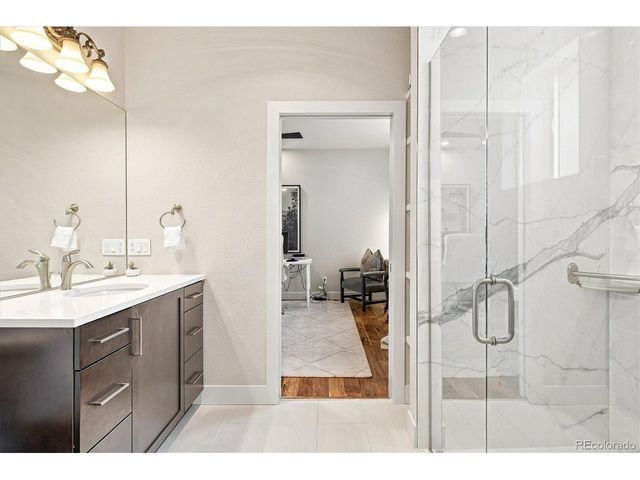 2980 S Cherry Way, Denver, CO 80222