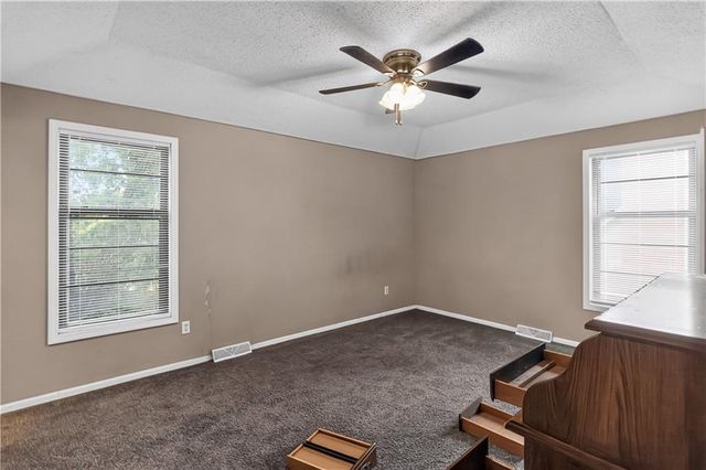 13408 W 60TH Street, Shawnee, KS 66216