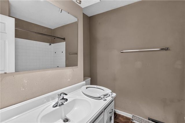 13408 W 60TH Street, Shawnee, KS 66216