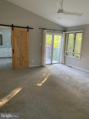 804 CHAMPLAIN DR, Voorhees, NJ 08043