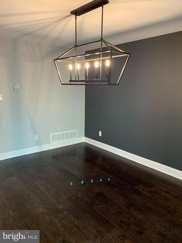 804 CHAMPLAIN DR, Voorhees, NJ 08043