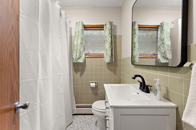 1603 Frost Avenue, Maplewood, MN 55109