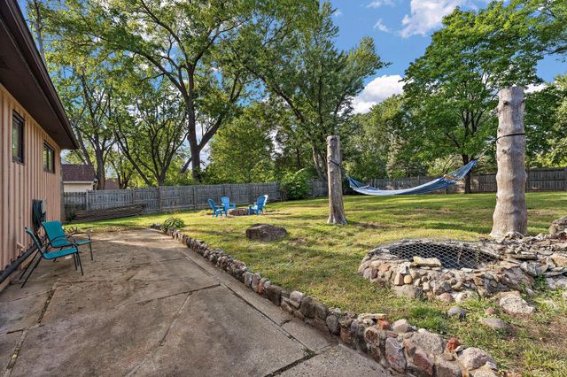 1603 Frost Avenue, Maplewood, MN 55109