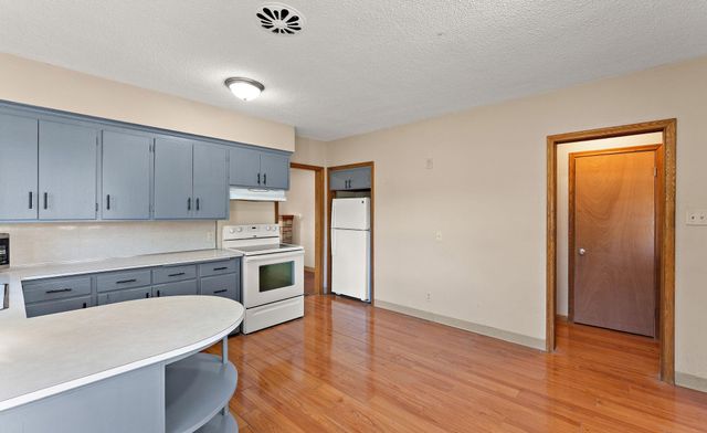 1603 Frost Avenue, Maplewood, MN 55109