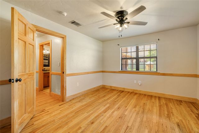 2445 Stadium Place, Arlington, TX 76006