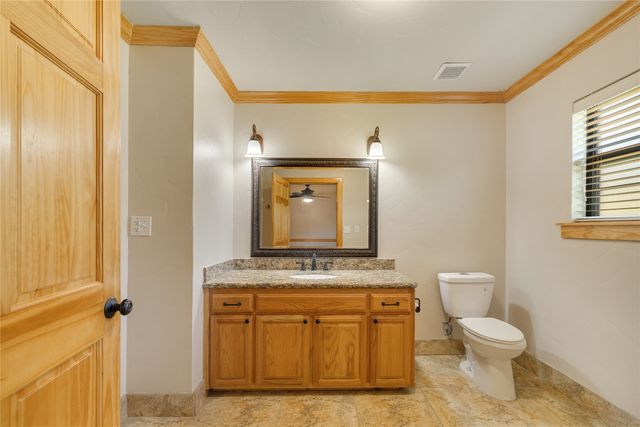 2445 Stadium Place, Arlington, TX 76006