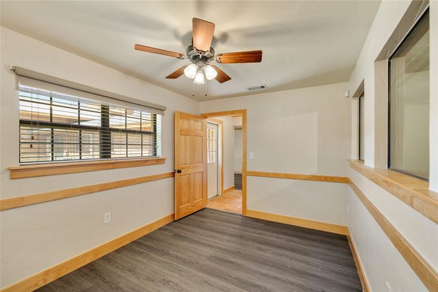 2445 Stadium Place, Arlington, TX 76006