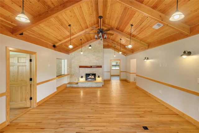 2445 Stadium Place, Arlington, TX 76006